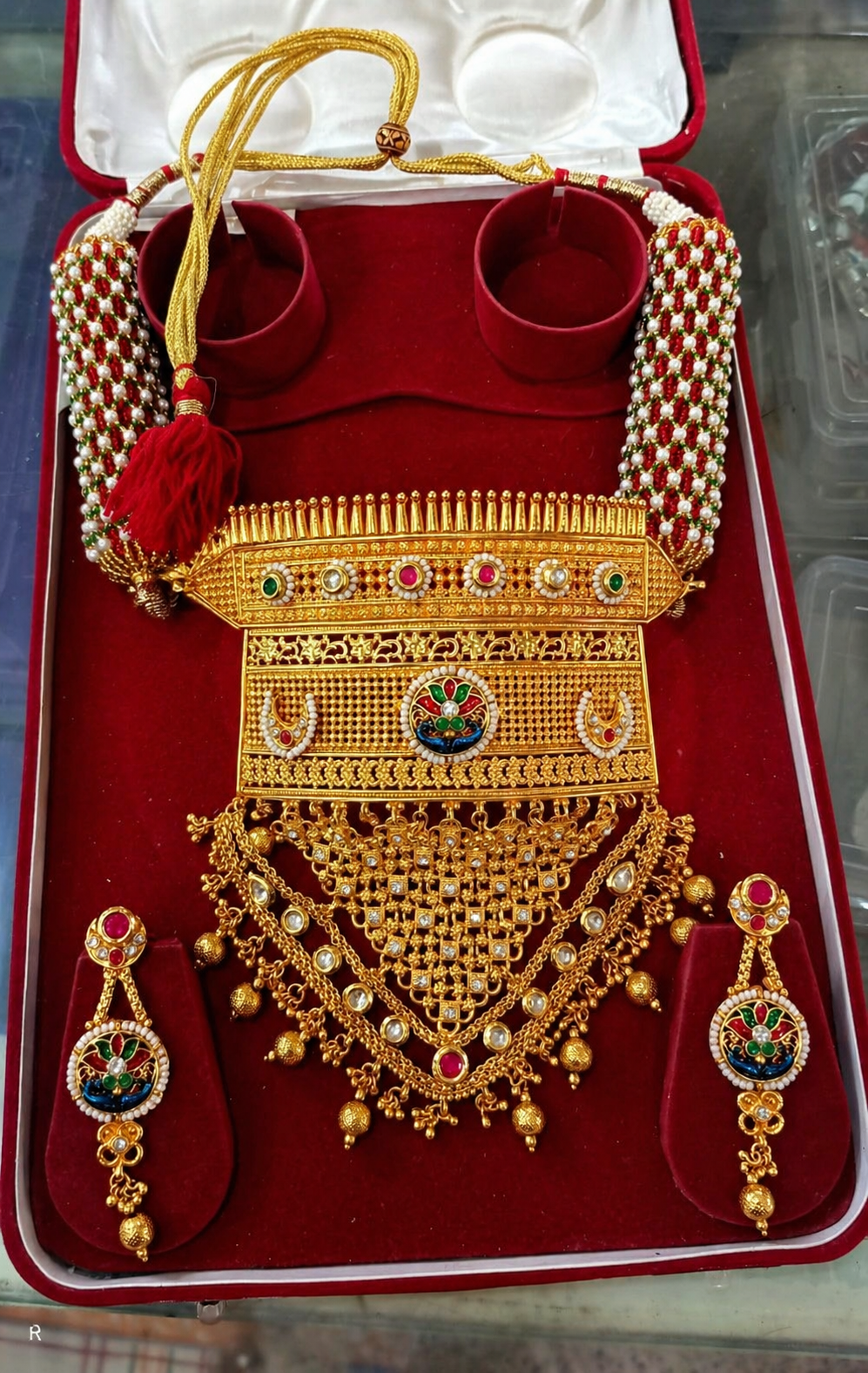 Geru AAD Jewellery Set with Moti Dori – Royal Traditional Bridal Necklace Set for Wedding & Festive Wear