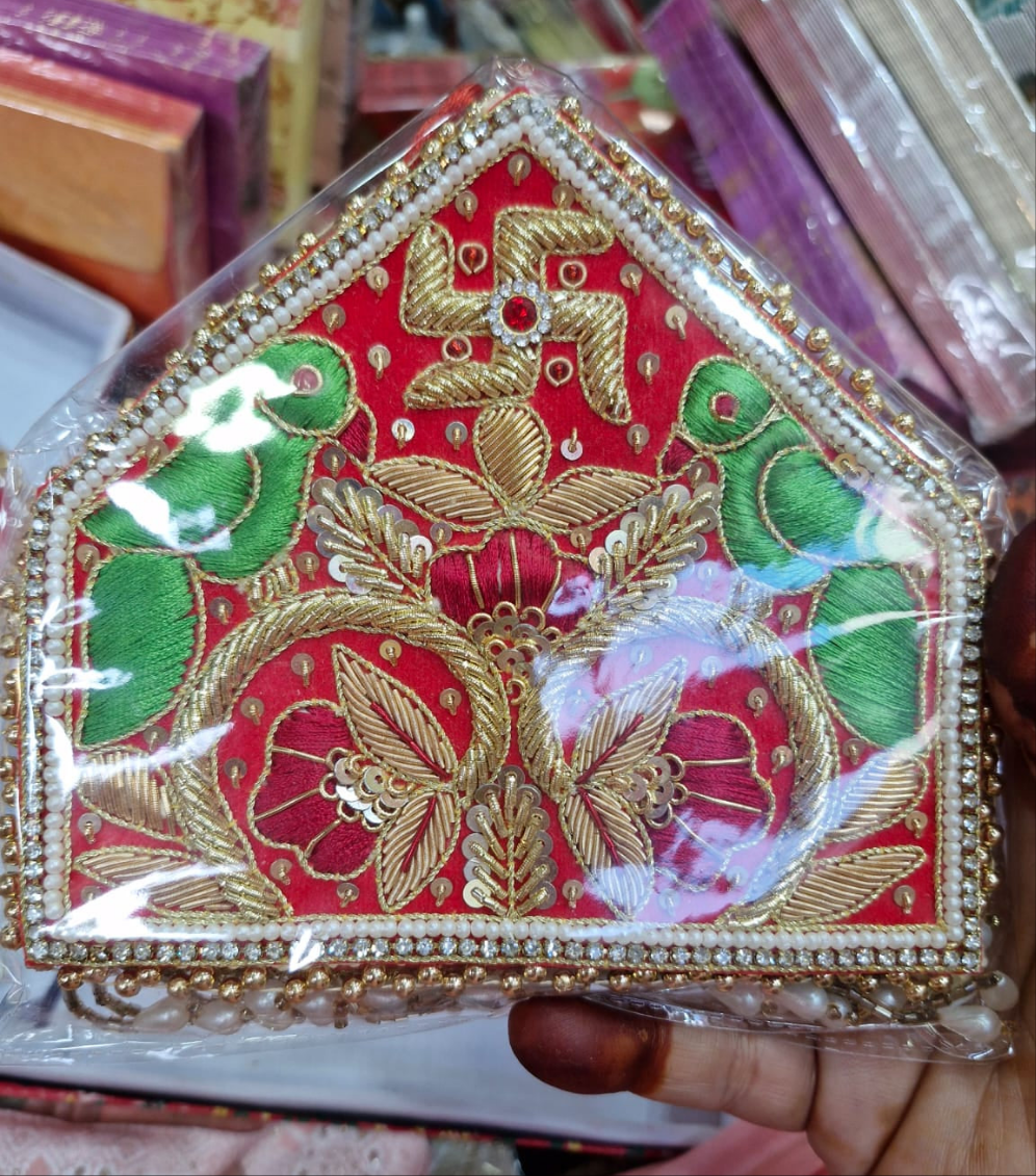 Handcrafted heavy designer wedding/Marriage Toran