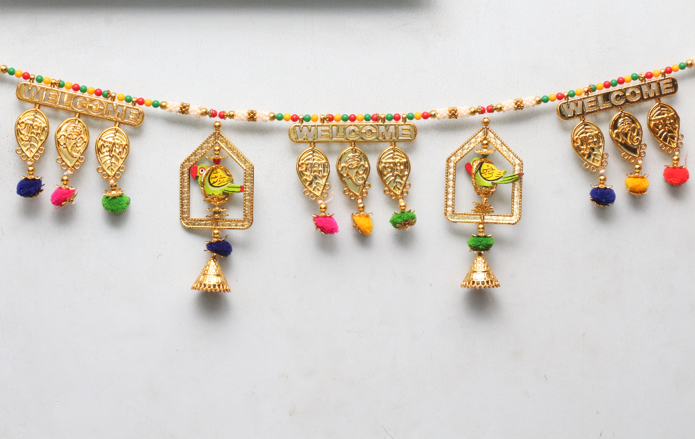 Ganpati/ parrot/mango leaf welcome design Handcrafted Bandarwal/Toran with side hanging 37* inch💫
