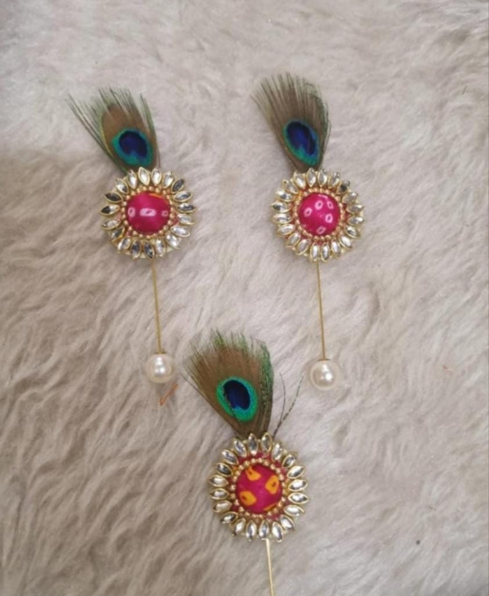 Traditional Bandhani Print Wedding Brooch – Handcrafted Decorative Welcome Accessory (Pack of 50)