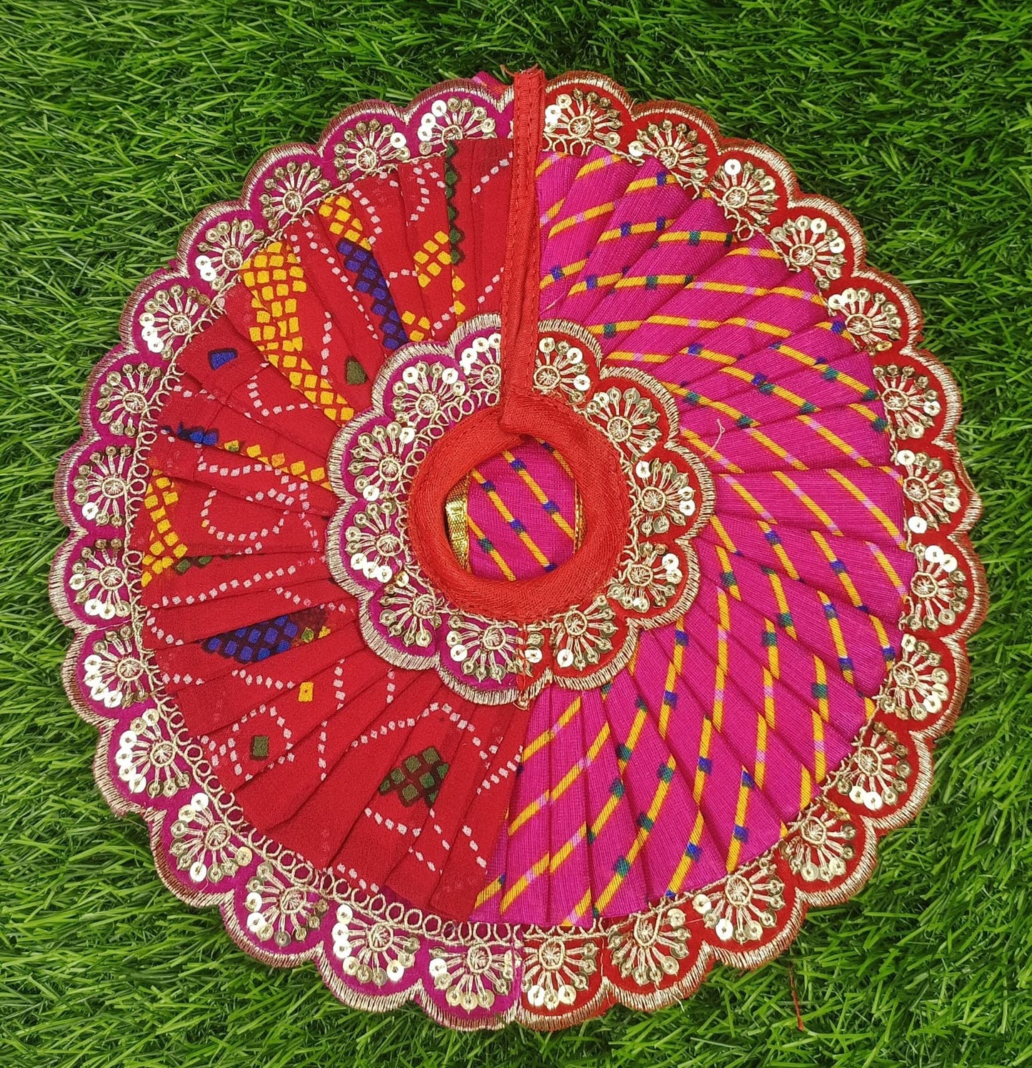 Bandhej Lahriya combination Ladoo gopalji poshak ✨️size 6 inch