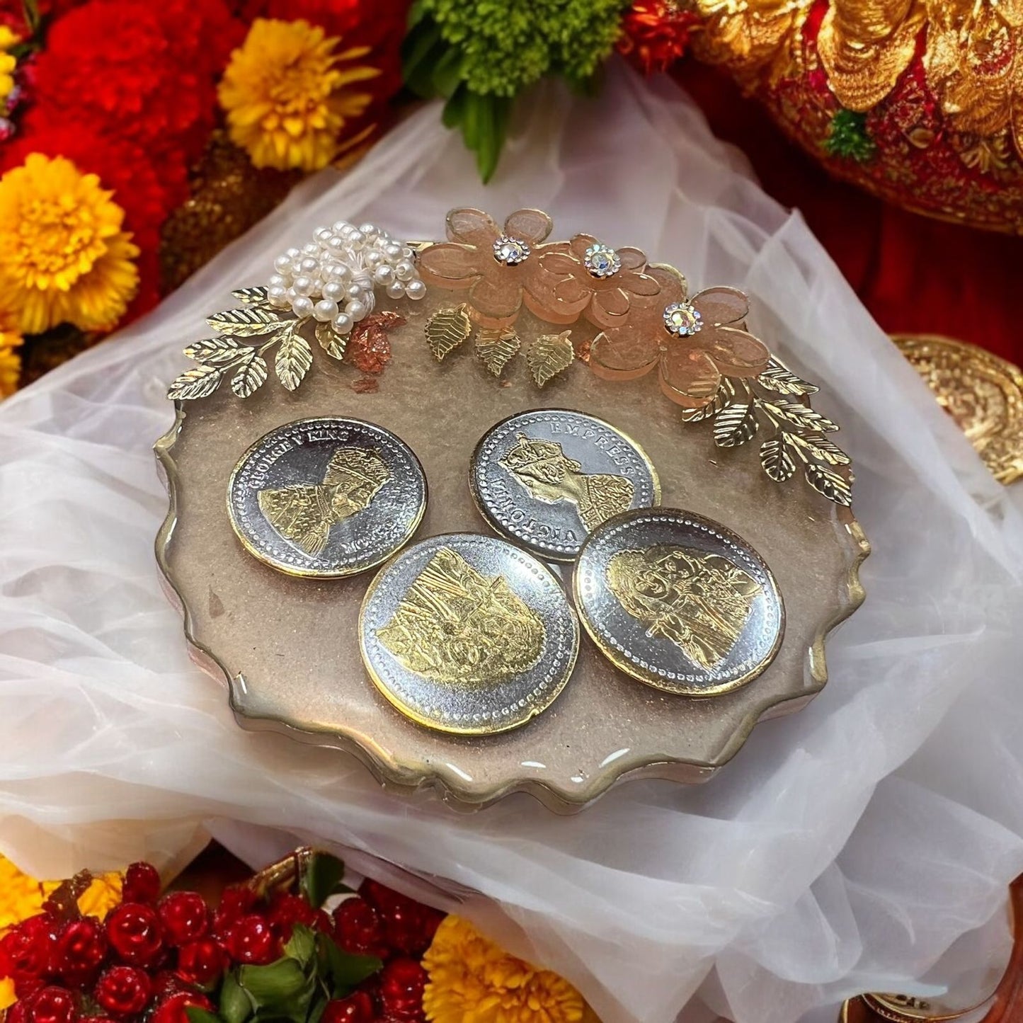 *Round Shape**Resin Coin Platters - Perfect for gifting 💫 size 5 inch