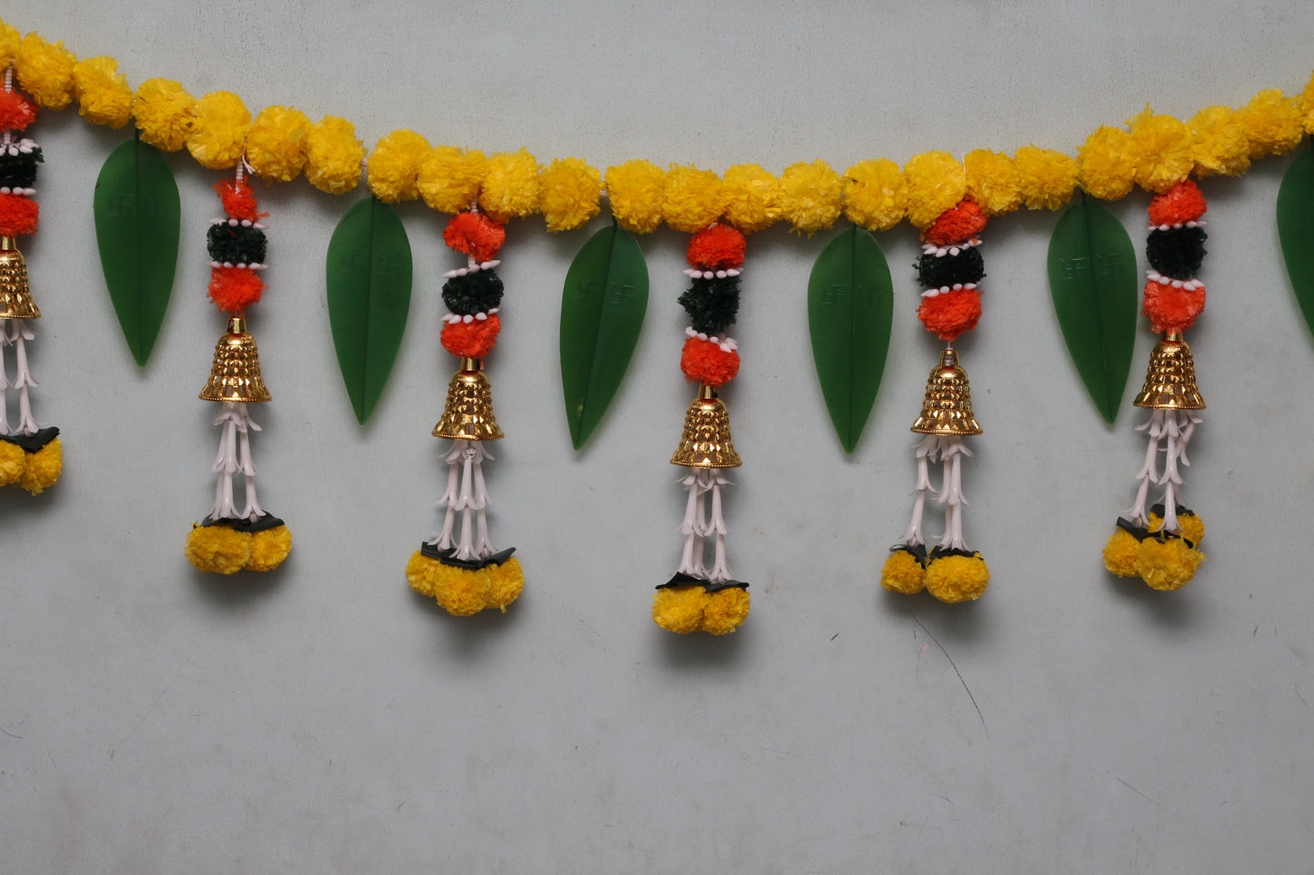 Aam patta floral bhanderwal/Toran 36* inch