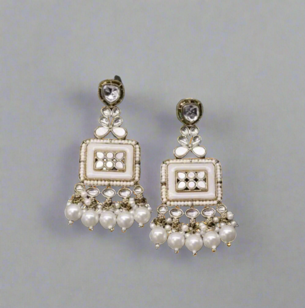 Festival theme earring 💫