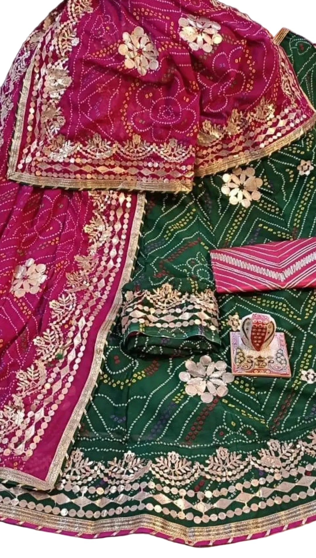 Chunari Print Lehenga Set with Dupatta & Free Purse – Moss Fabric Bandhej Lehenga with Gotta Patti Work