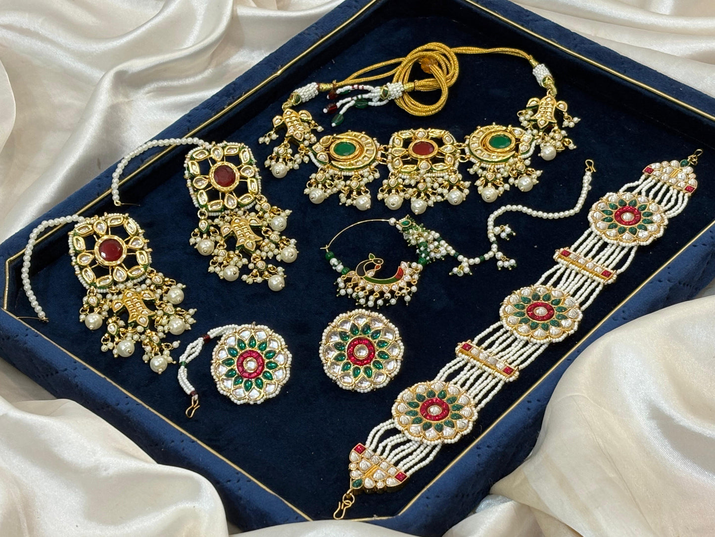 Beautiful Meenakari chokor Earring traditional jewelry set combo