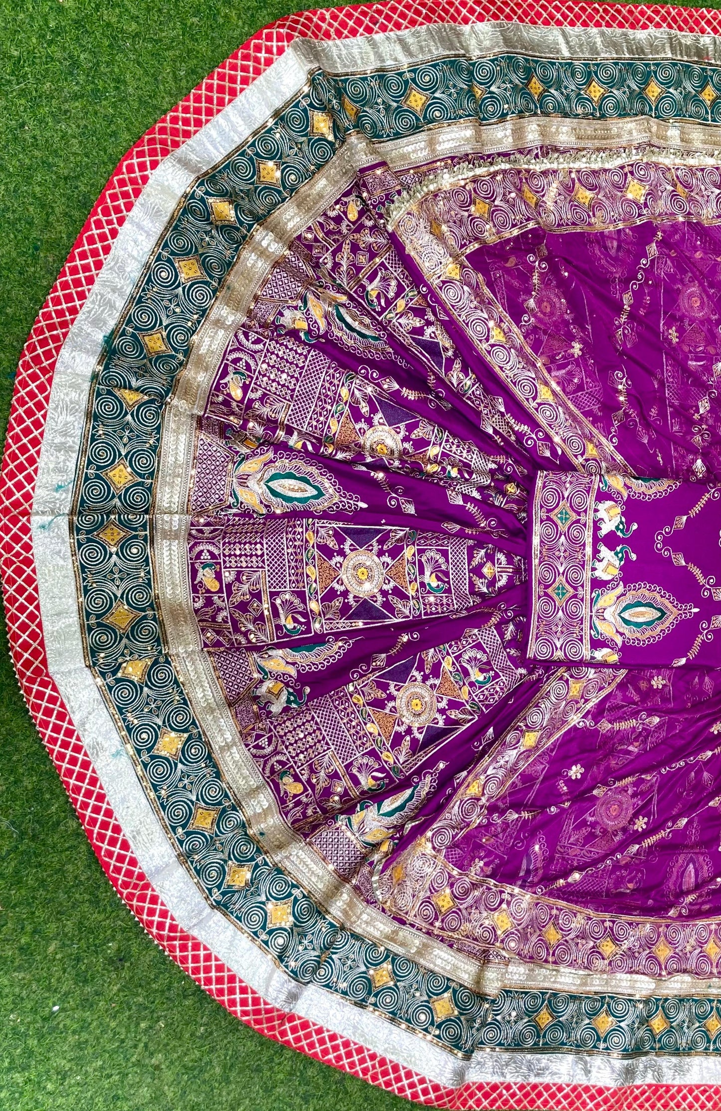 Hevy CREPSILK Fabric Vintage style with pure Odhani Royal Rajputi poshak