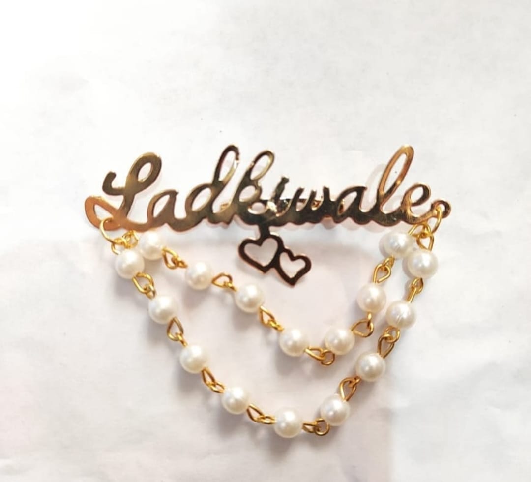 Wedding Welcome Brooches (Pack of 50)