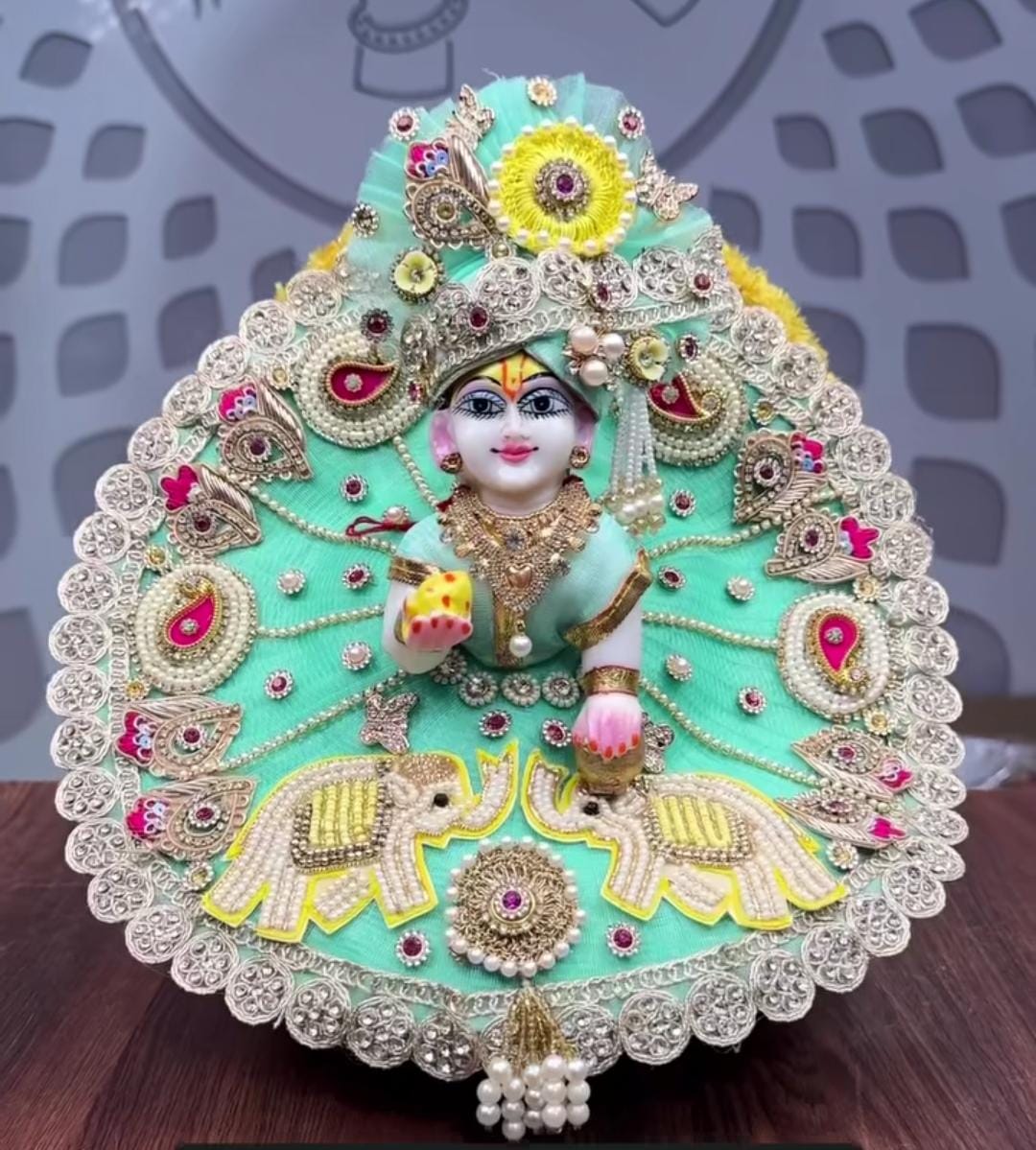 Janmashtami special boutique designer heavy Ladoo gopalji poshak with mukut