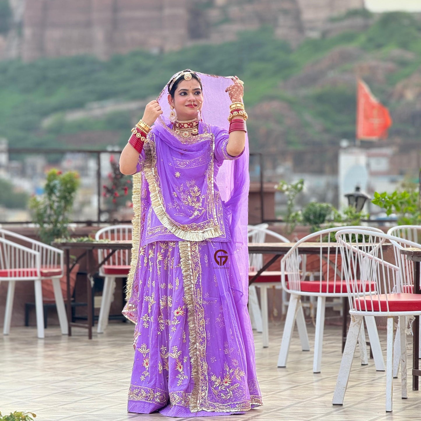 Exquisite Hand Dabka and Kundan heavy work Rajwadi look poshak