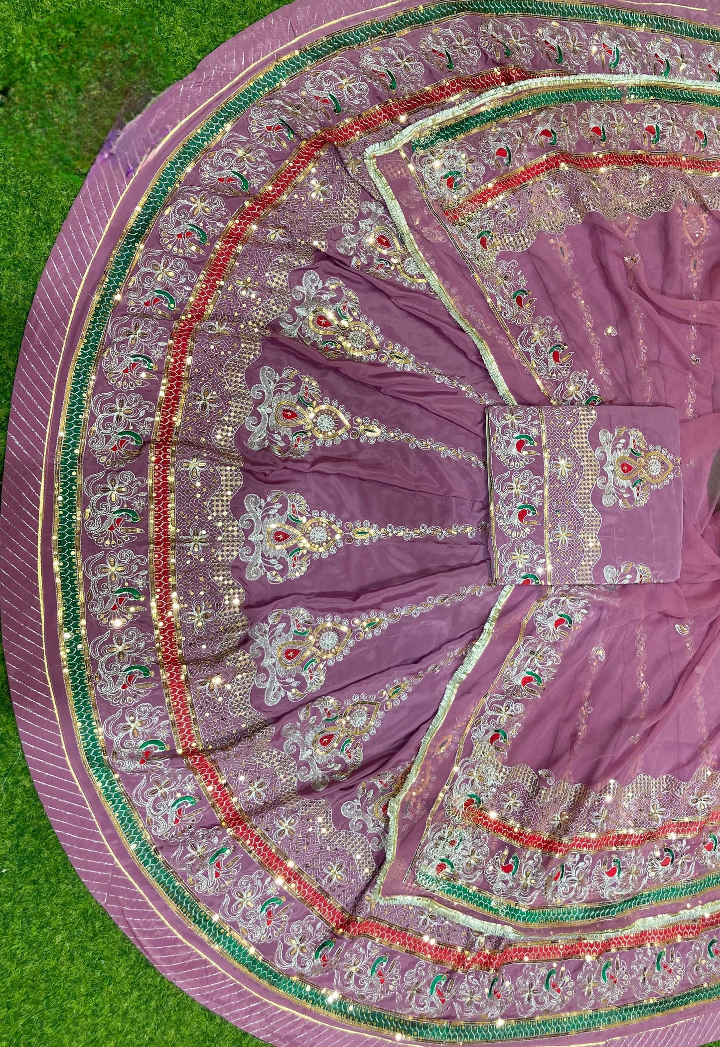 Designer 4 mt full gher vintage style elegant Rajasthani poshak