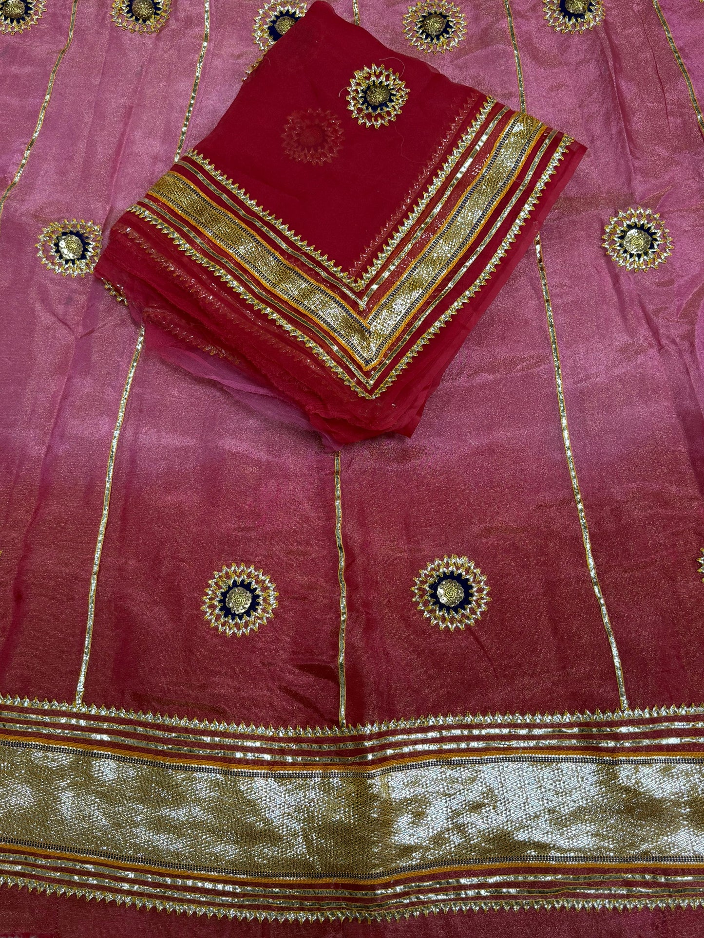 Tissue fabric pyor odhni Partywear Rajputi poshak