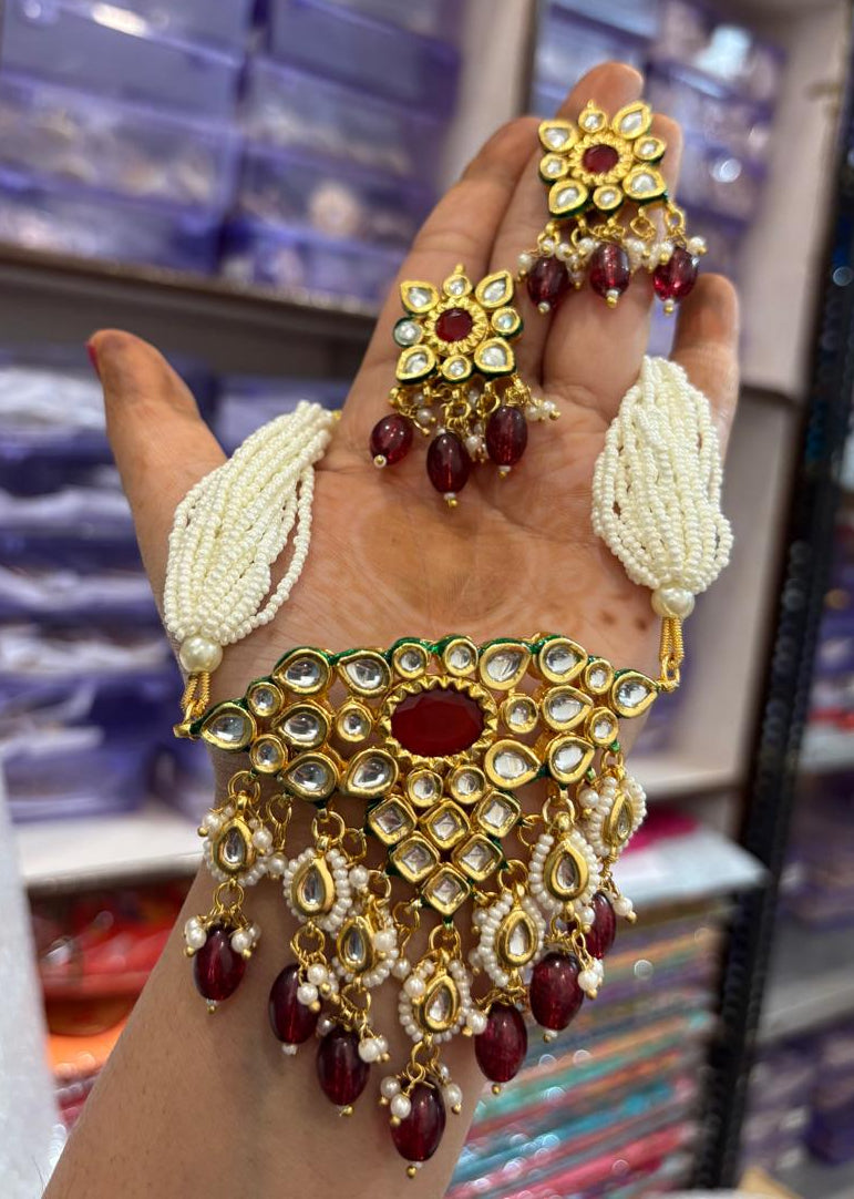 Meenakari chokor Earrings set