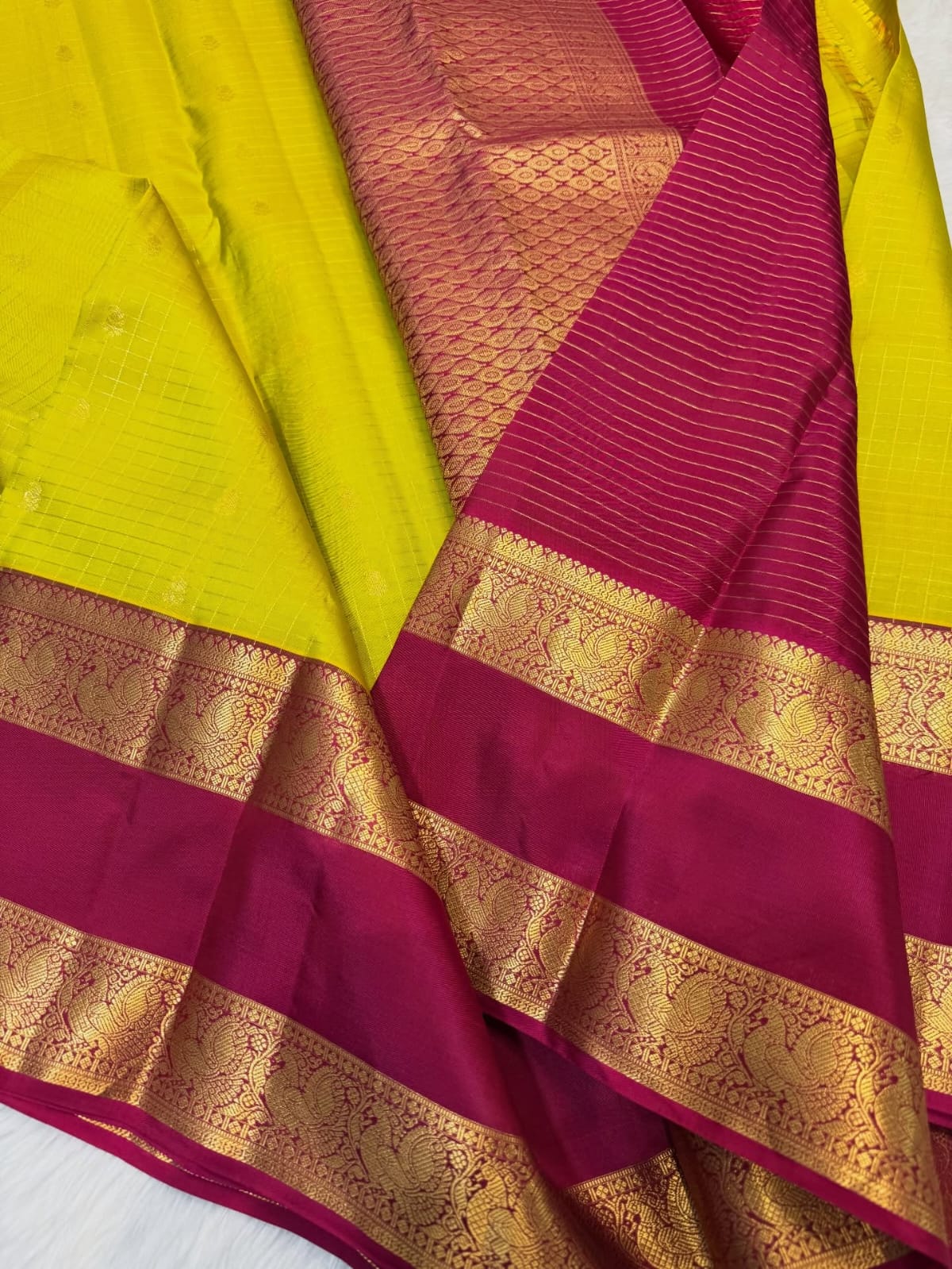 Lemon green Rani pink Gap Border elegant Kanchipuram pure silk saree silk mark certified