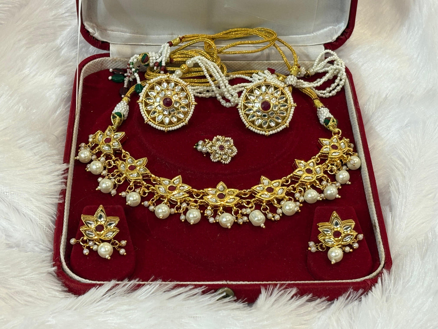 Beautiful Jewellery Set for Women – Elegant Bridal Necklace Set for Wedding & Festive Wear