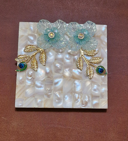 Artists touch, beautifully handcrafted Mother of pearls Coin Platters, Money platters 4"inch
