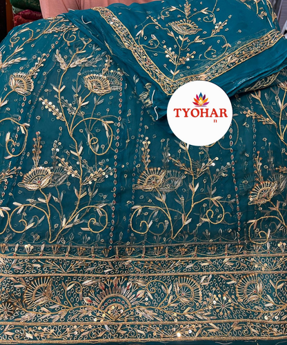 Royal look heavy Poshak