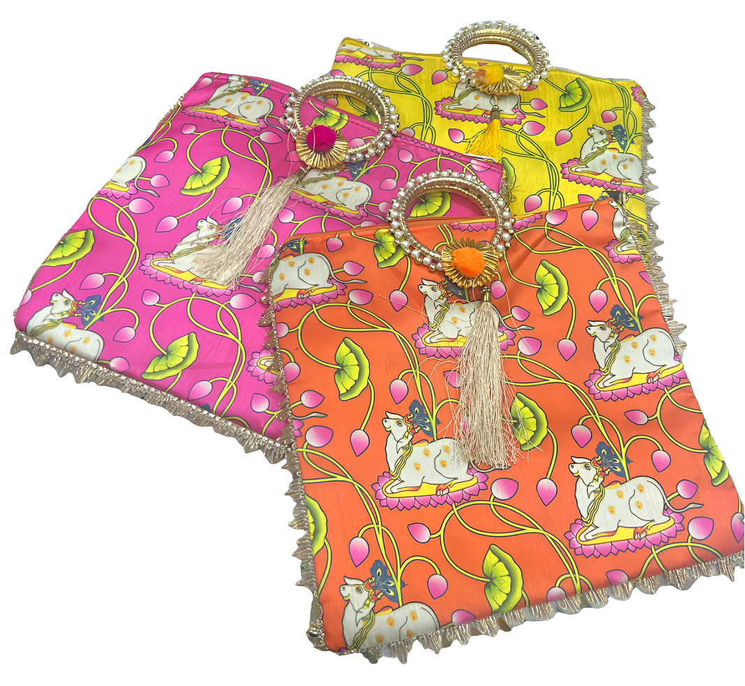 Kamdhenu cow printed Pooja/ Wedding return Gift bags (Pack of 1)