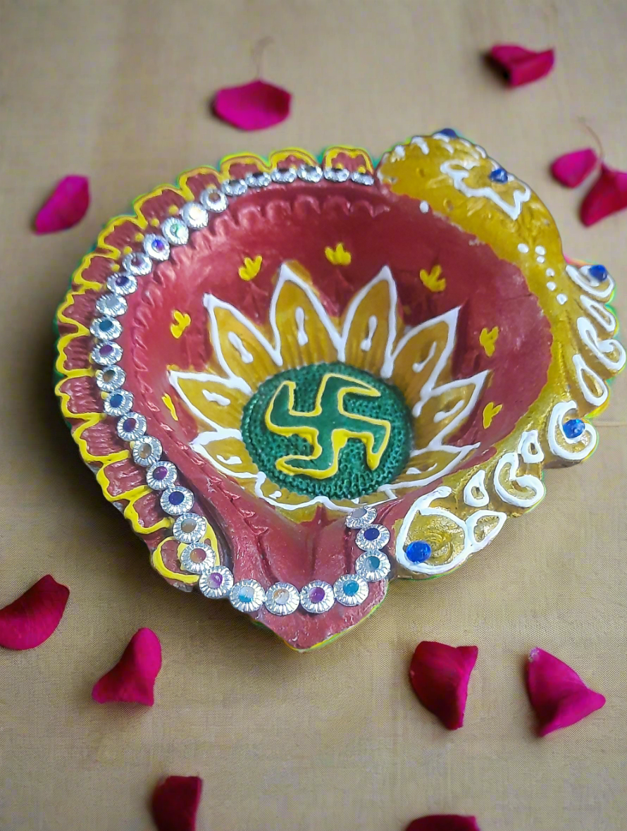 Diwali akhand terracotta  diya 🪔 size 5.5/      height 2.5 inch