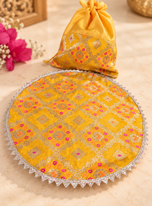 Papad mangodi potli set with chain, pack of 10, for Mayra, Bhaat and traditional wedding gifting.