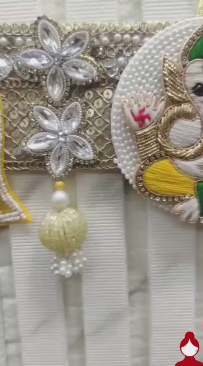 Aam Patta Ganpati design beautiful Bandarwar/Toran 40"inch