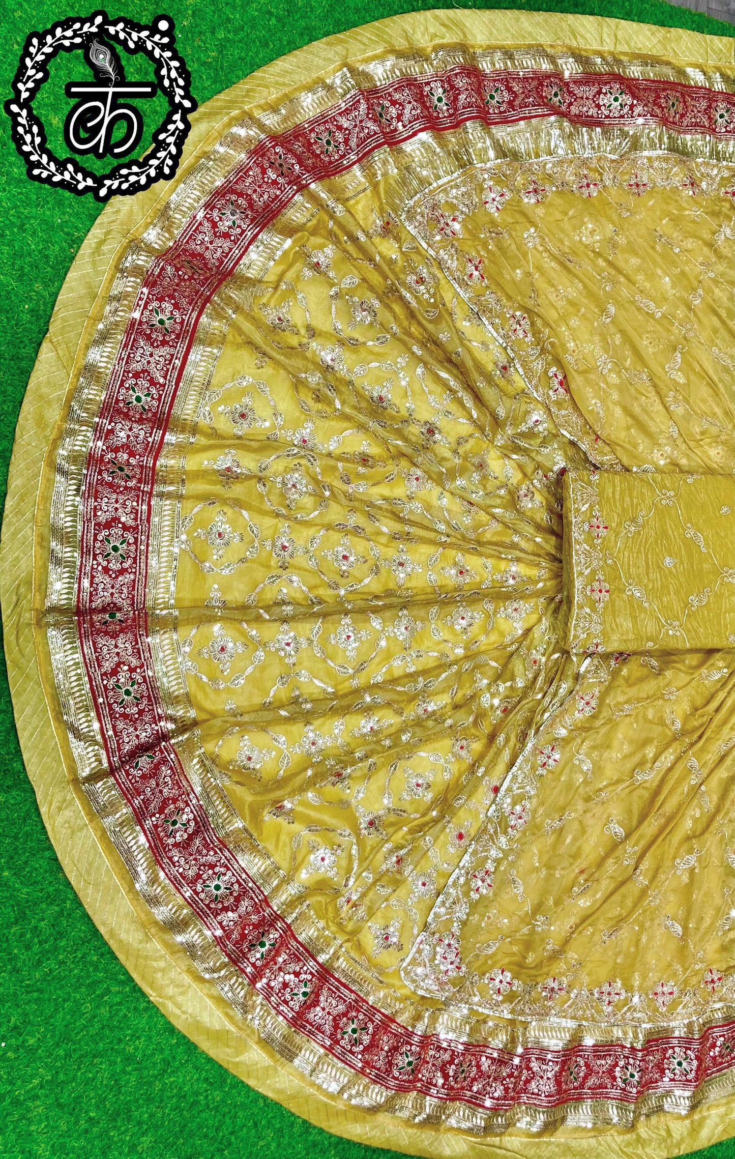 Yellow odhani with gold detailing for Rajputi poshak