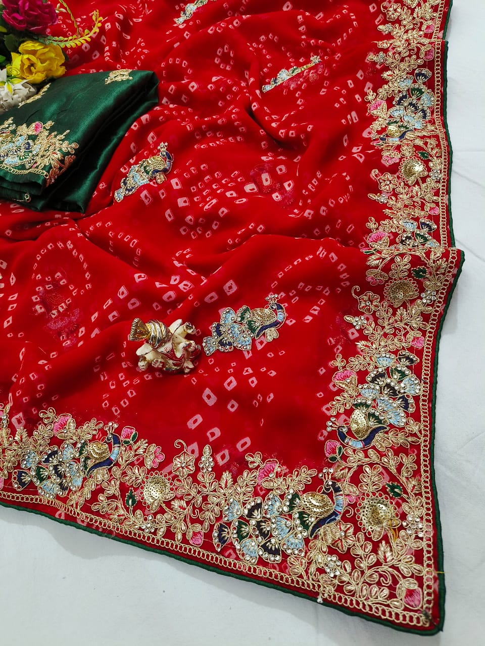 Traditional Handwork Chunri Pilla – Bandhani Georgette Saree with Heavy Embroidery Border