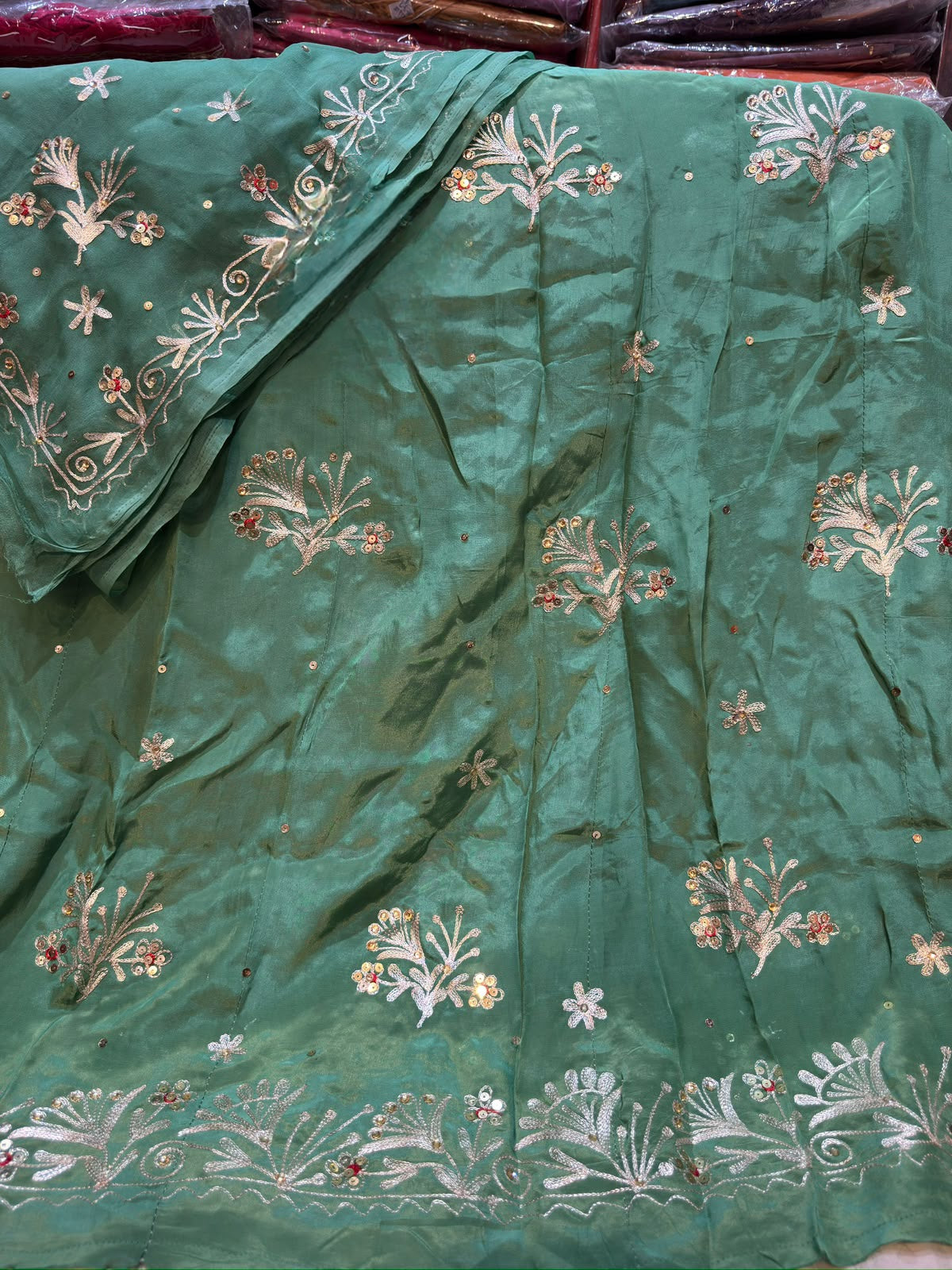 KASAB ZARI HANDWORK NATURAL PYOR BOUTIQUE POSHAK