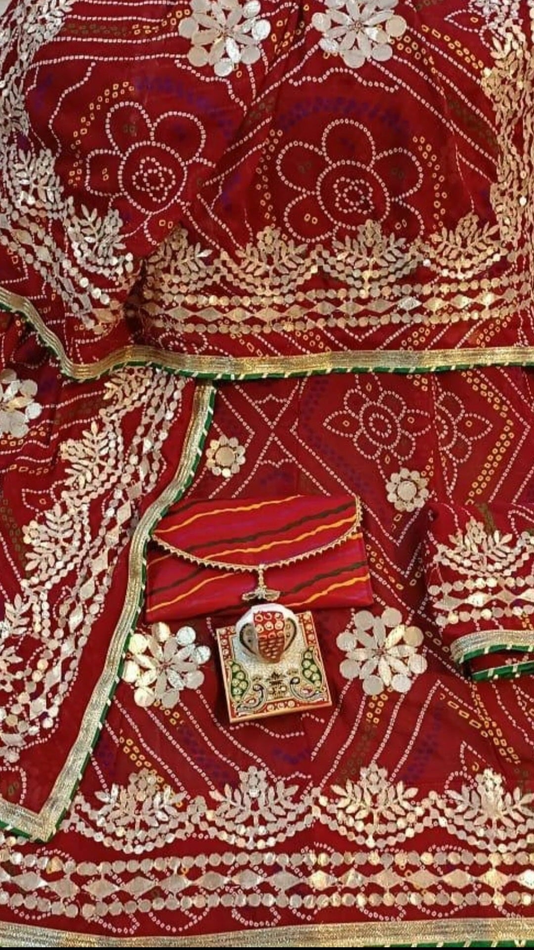 Chunari Print Lehenga Set with Dupatta & Free Purse – Moss Fabric Bandhej Lehenga with Gotta Patti Work