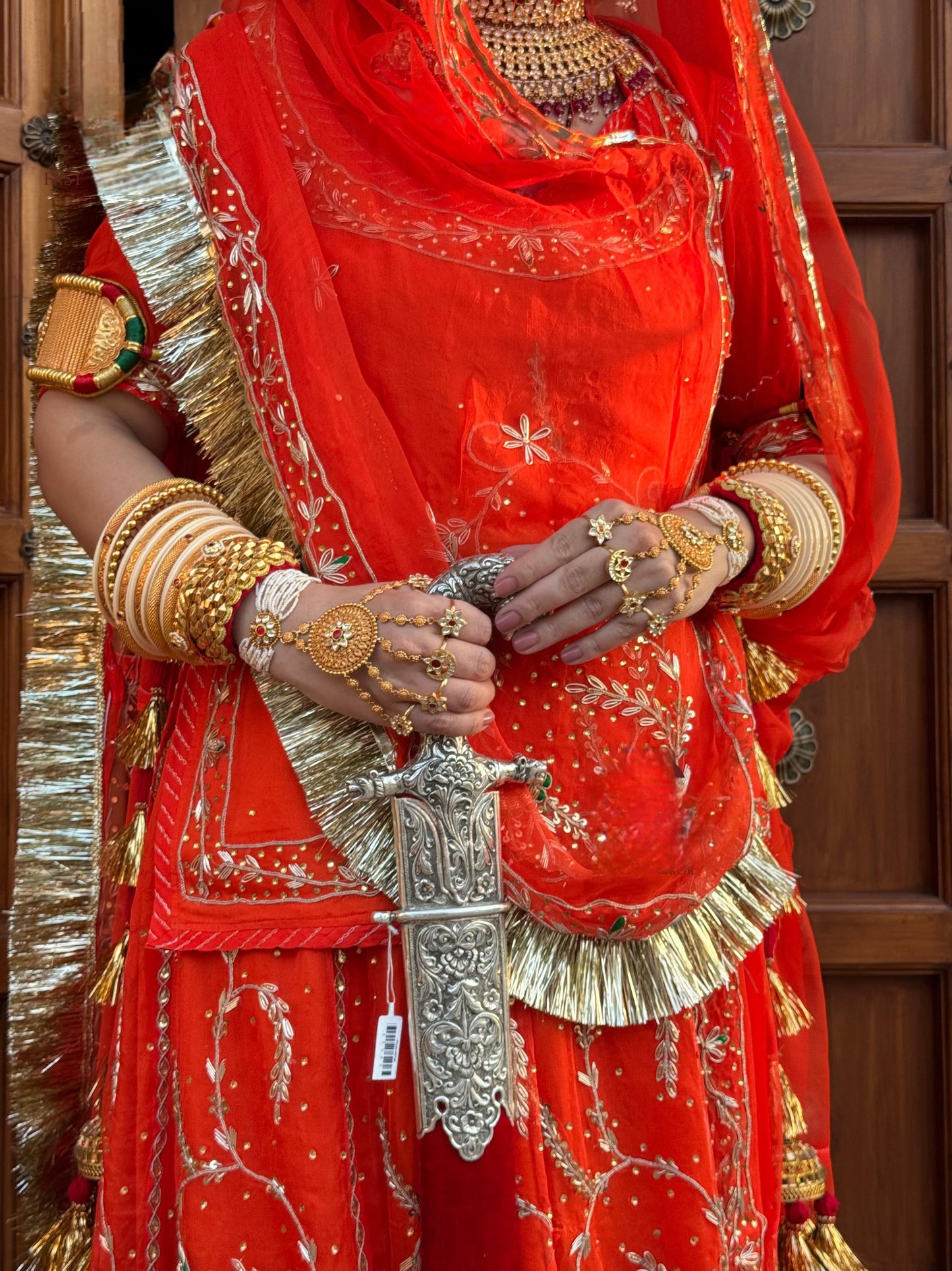 Bridal Zardozi Kundan Rajputi Poshak – Pure Hamrahi Odhni with Hand Dabka & Aari Work