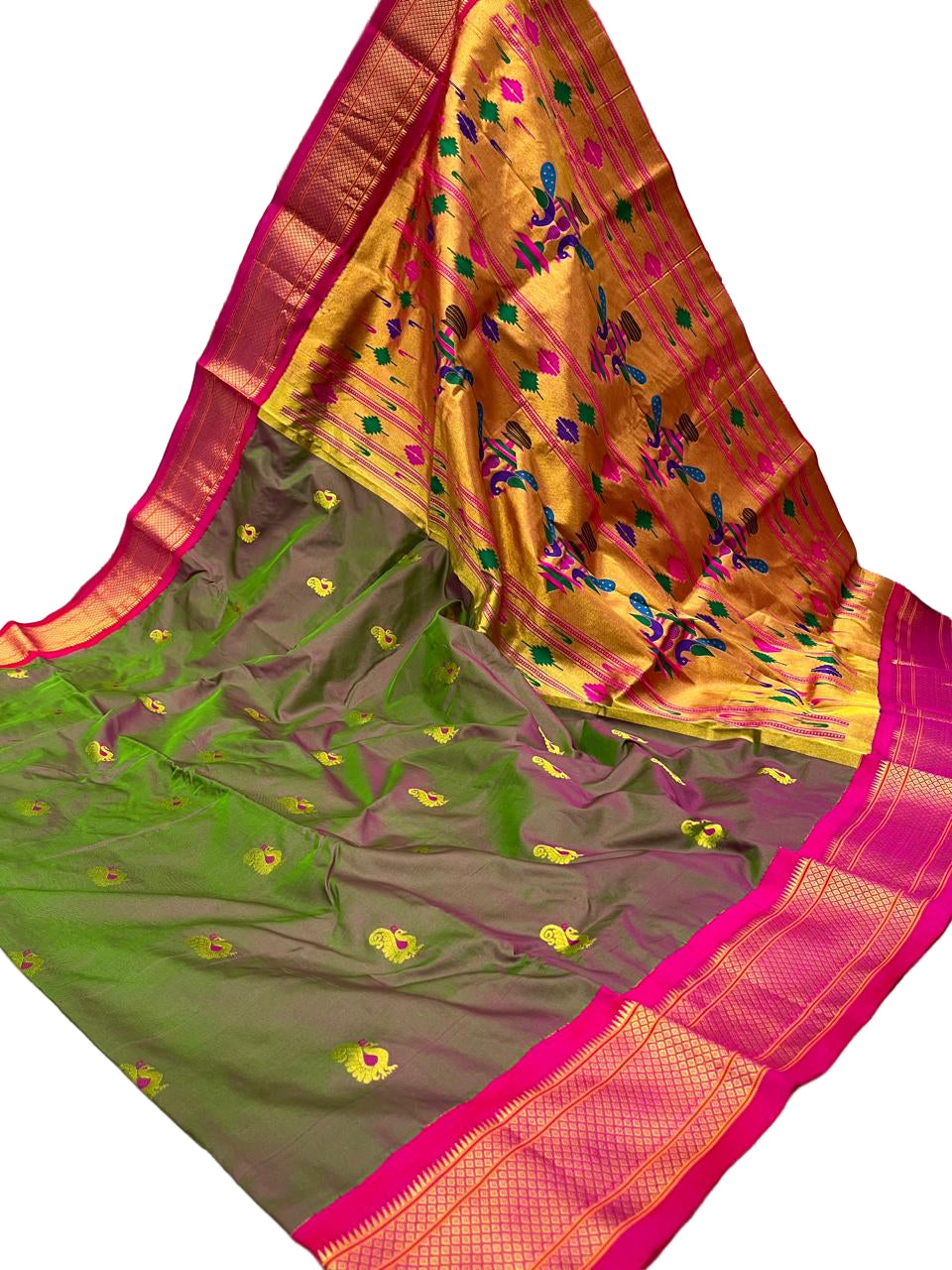 Kadiyal Border Peacock Design Pure Silk Paithani Saree | Wedding & Festive Wear