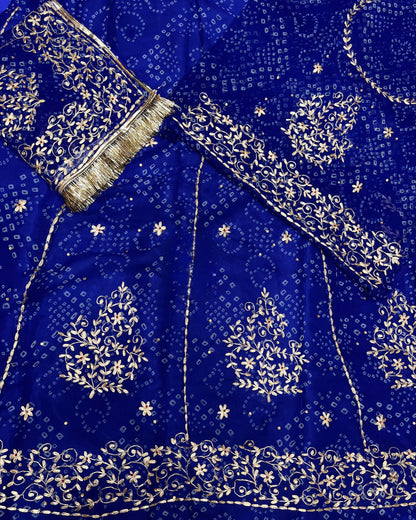 Humrai pure bandej Samundar Laheria PITRAN Resham Kasab work beautiful poshak