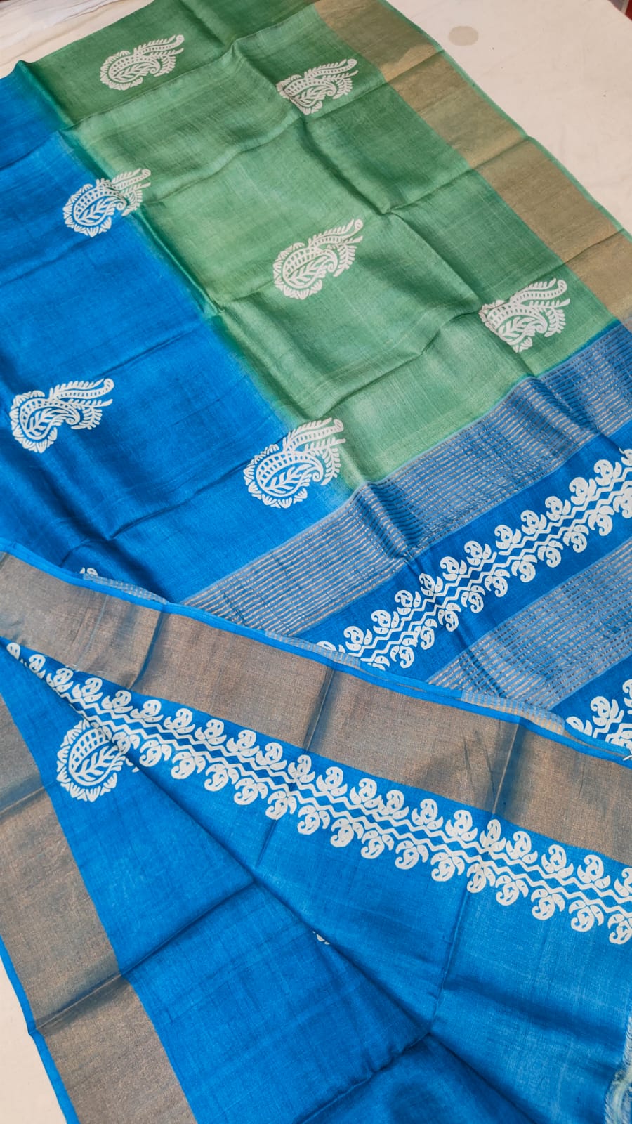 Handprinted Tussar Silk Saree – Silk Mark Certified with Running Blouse