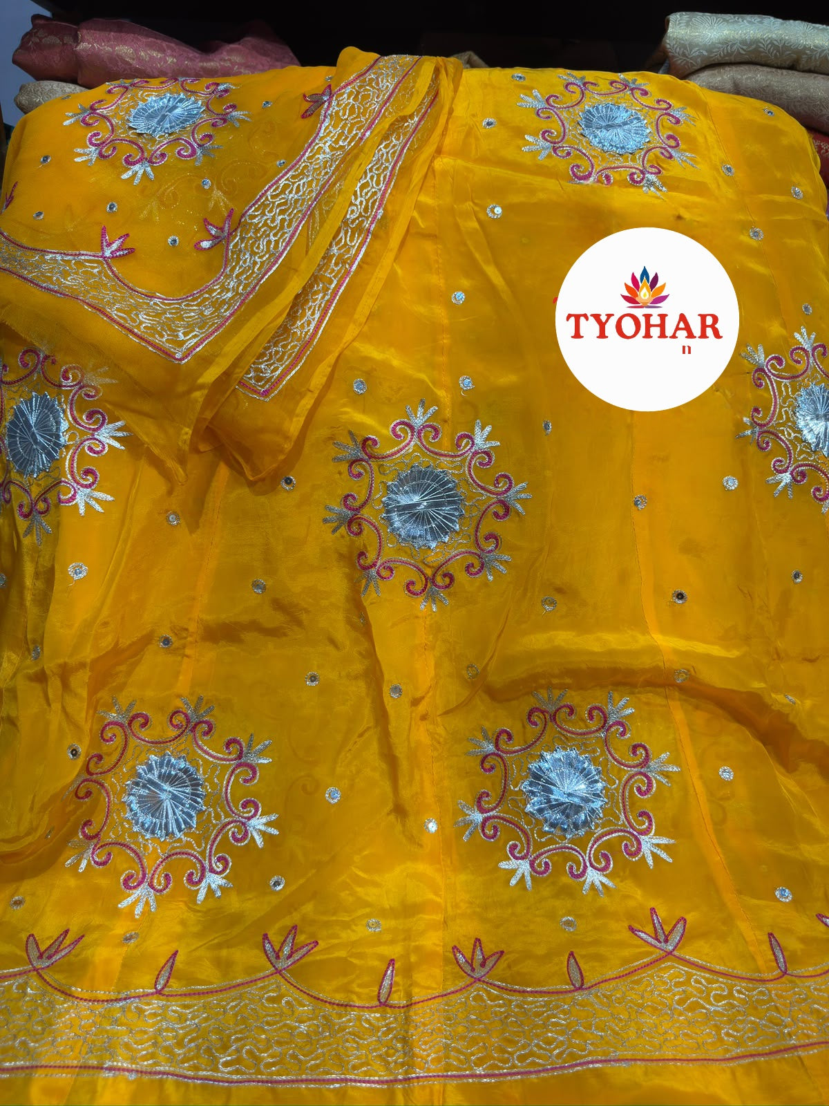 Rajputi Boutique Poshak – Heavy Natural Odhna with Zari, Taara & Resham Silver zari Handwork 12 kali poshak
