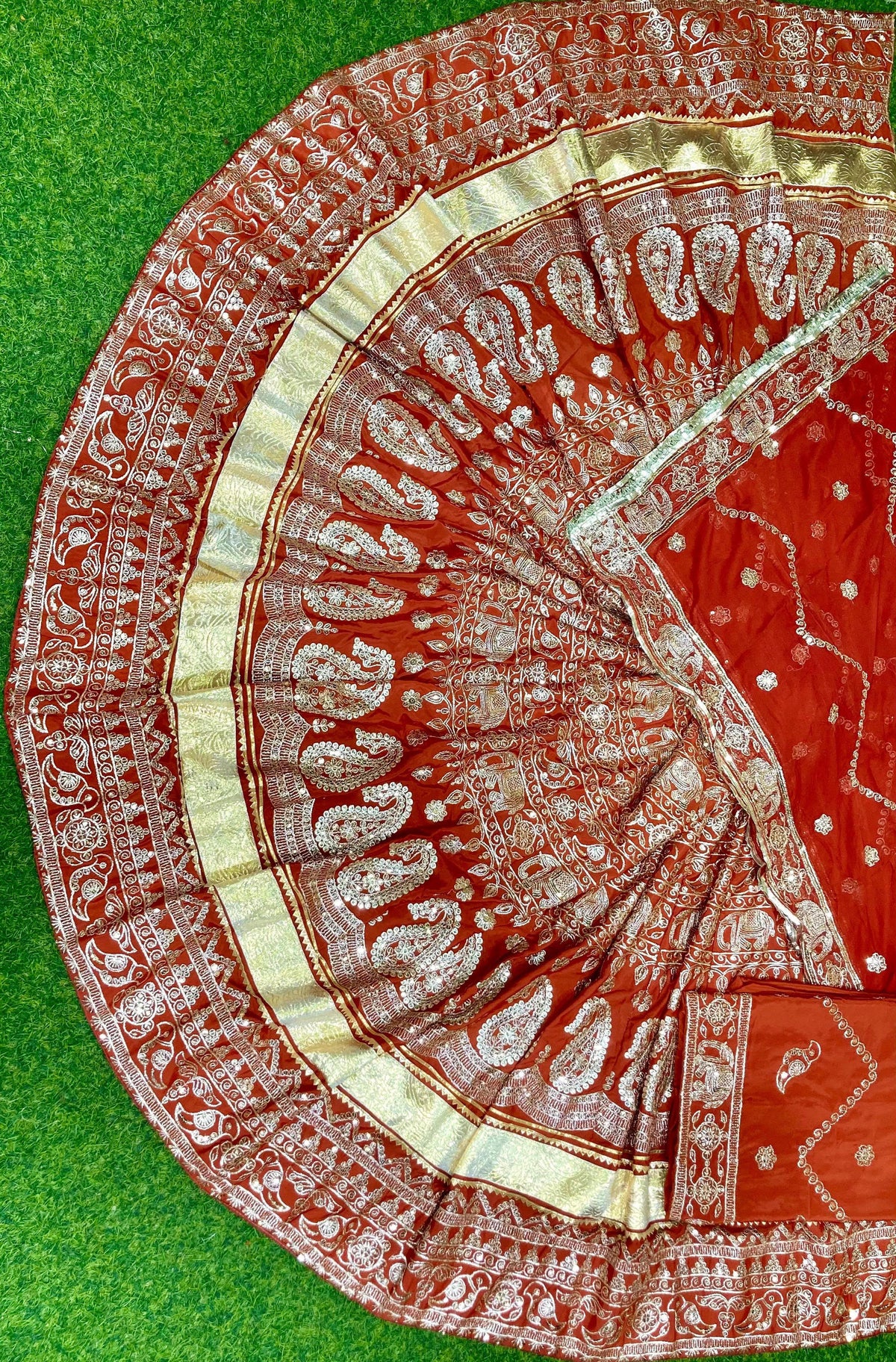 CREPSILK Fabric with Humarai pure Odhani  VINTAGE STYLE Barik Zari Sequence work Rajasthani Poshak