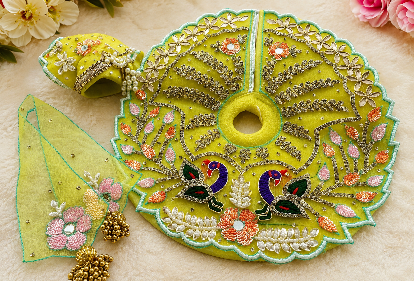 Shree Govind Heavy Designer Boutique poshak with Mukut 6inch