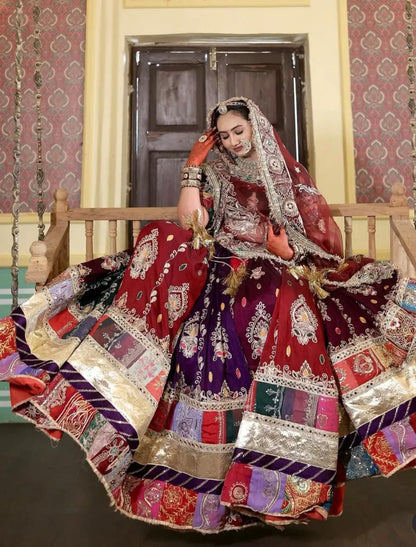 DESIGHNER 6 MTR GHER Premium Qualitya Crep silk Fabric with Royal pure OdhaniHevy Fancy Boder work  Royal Rajputi poshak