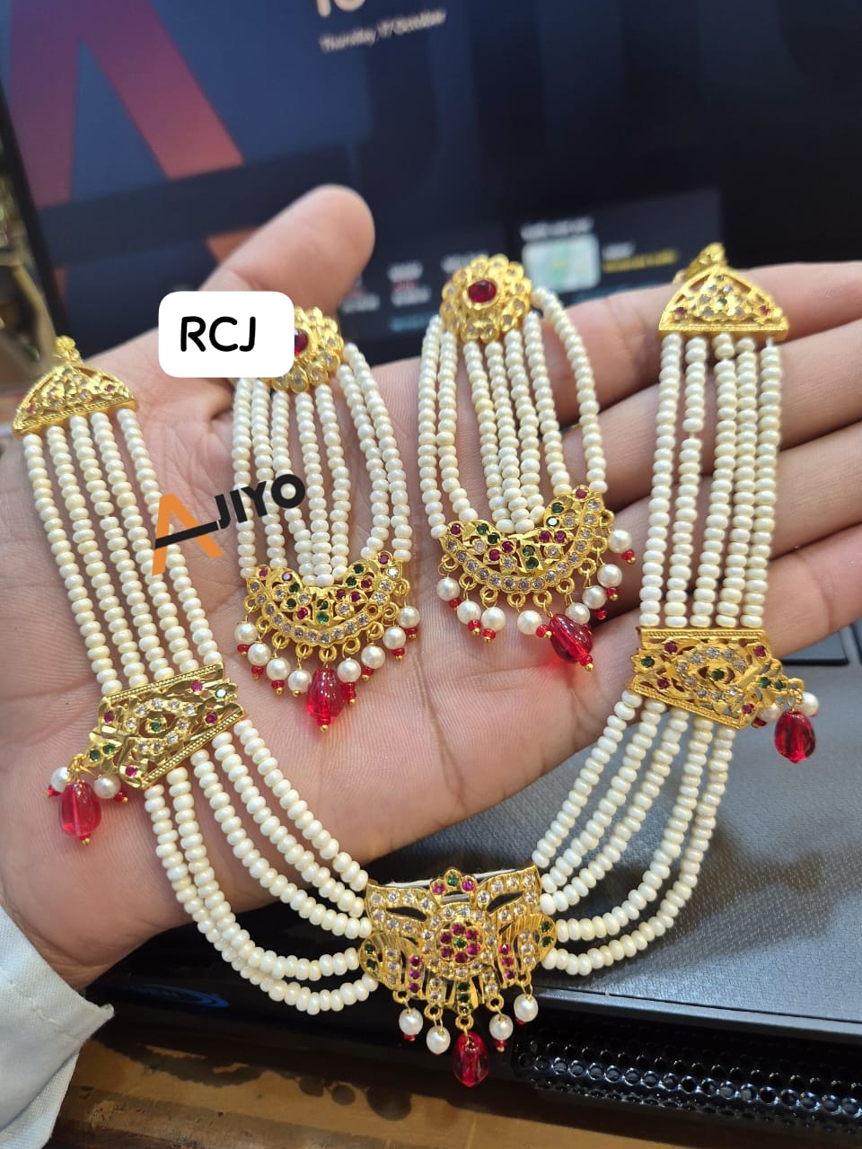 Elegant moti jadau work jewelry set