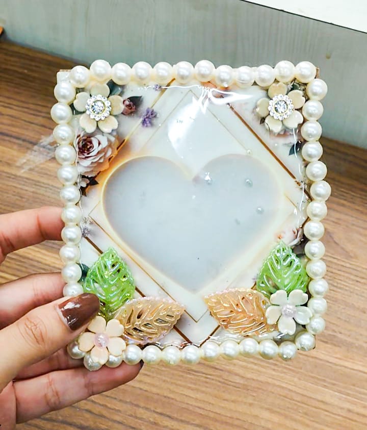 Handcrafted Sagun Coin Platters (Pack of 5)