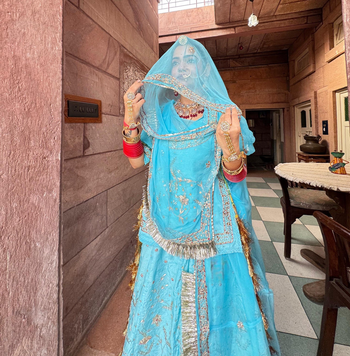 Bridal Zardozi Kundan Rajputi Poshak – Pure Hamrahi Odhni with Hand Dabka & Aari Work