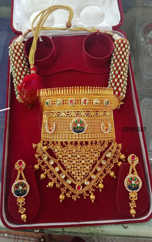 Heavy moti dori jewelry
