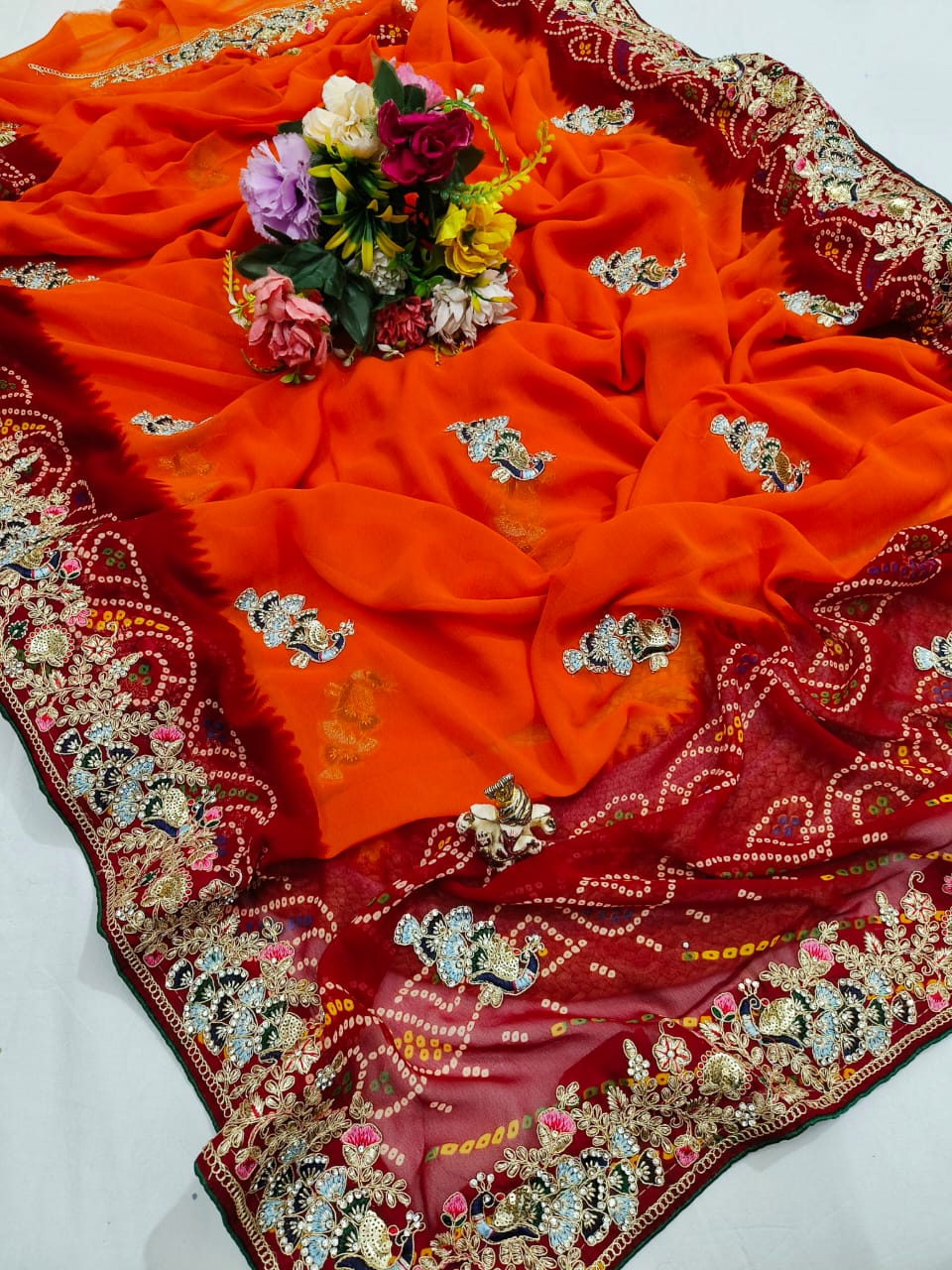 Traditional Handwork Chunri Pilla – Bandhani Georgette Saree with Heavy Embroidery Border