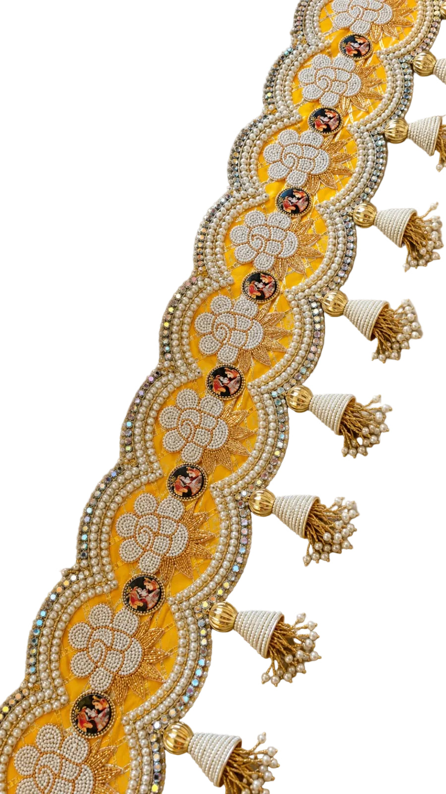 Radha krishna Themed Beautiful Handcrafted Bandharwal  CODE:P