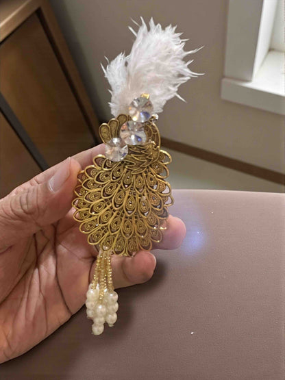 Radha Krishna & Murli Mor Pankh Brooch | Elegant Wedding Welcome Accessory – Pack of 25