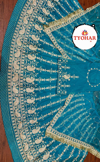 Designer 24 kali poshak