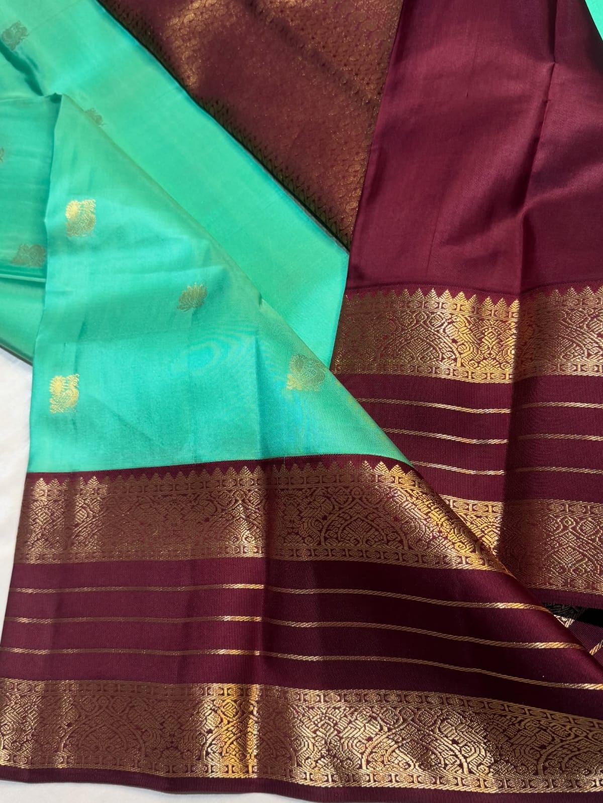 Rama Green Big Border Zari work Kanchipuram pure silk saree silk mark certified