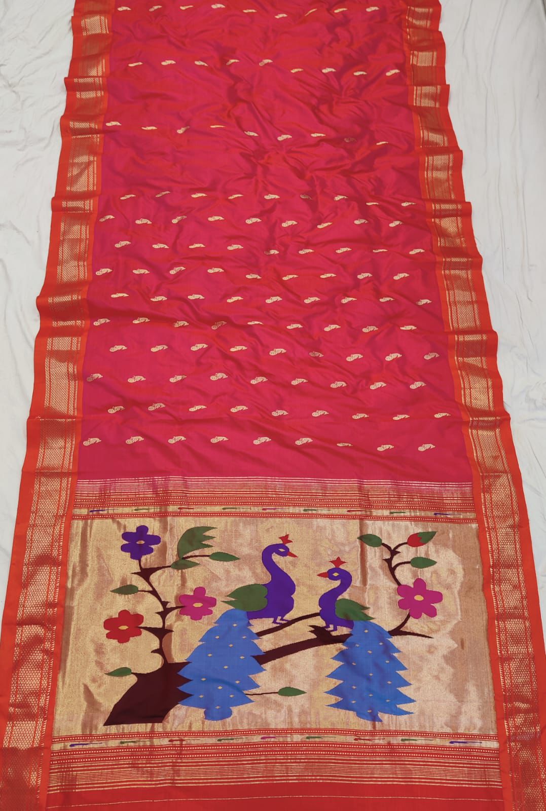 Yeola Fancy Paithani Silk Saree – Pure Handloom Silk with Shoulder Butti & Silk Mark