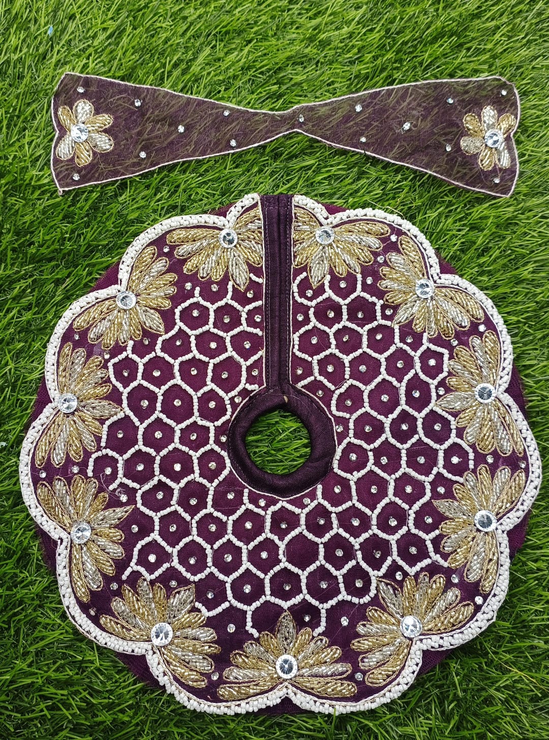 Ladoo Gopalji Bindravan Nandan designer Poshak