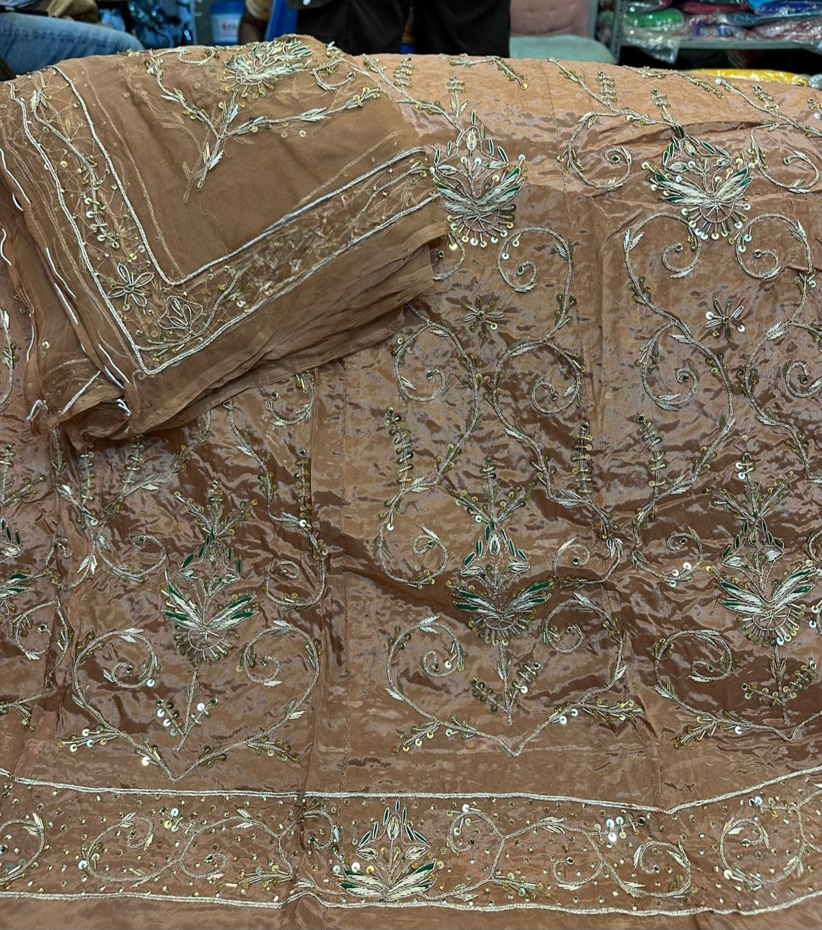 Natural crap pure odhna heavy dabka jardoji handwork poshak Rajwadi Poshak
