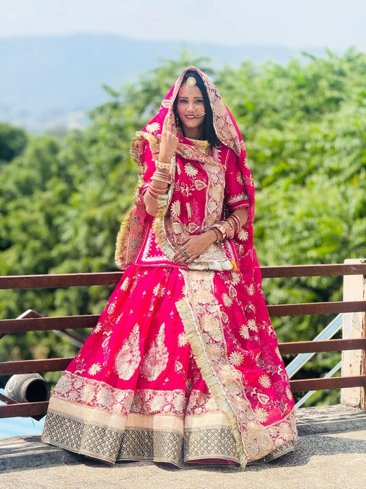 Designer 4.5 MTR Gher Rajwadi Lehenga Poshak – Velvet Border & Vintage Zari Work